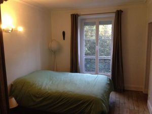 Location appartement 2 pièces 45 m² à Paris 18 (75018)