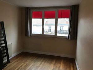 Location appartement 2 pièces 44 m² à Paris 19 (75019)