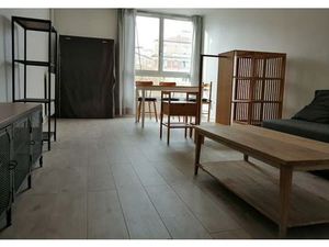 Location appartement 1 pièce 34 m² à Paris 20 (75020)