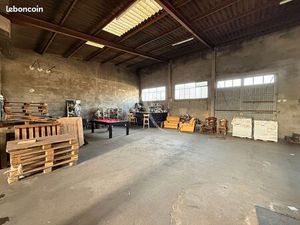Local 265 m² CARCASSONNE