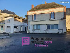 Local commercial 210 m²