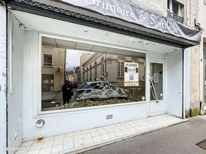 Local commercial 70 m²