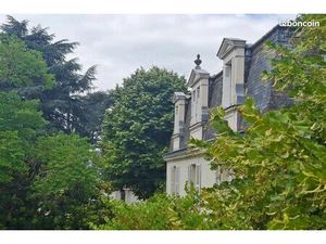 Maison 12 pièces 450 m²