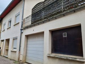 Maison Perrigny 39570