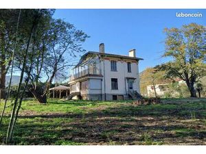 Maison 3 pièces 94 m²