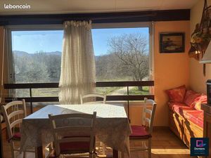 Studio 1 pièce 30 m²