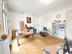 Bureau 35 m²
