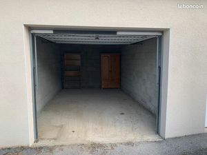 Vente garage fermé