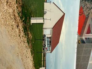 Pavillon a louer avord