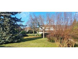 Terrain 585 m² SAINT DOULCHARD