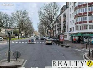 Local commercial 82 m²