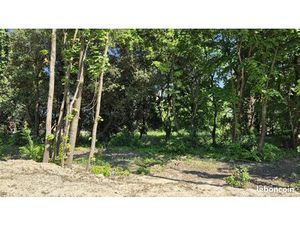Terrain 574 m² Bourg Saint Andeol