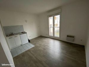 Studio 1 pièce 17 m²