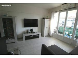 Joli appartement dans un immeuble d'habitation