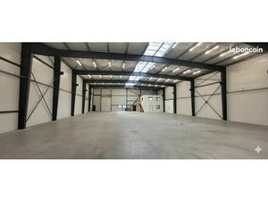 à louer – bâtiment industriel récent – visibilité exceptionnelle axe nantes / cholet