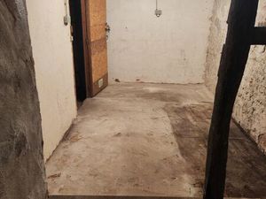 Garage moto ou cave centre ville Gourdon