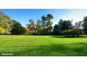 Terrain 1 023 m² Bonnetan