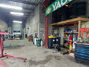 À LOUER – LOCAL COMMERCIAL / ARTISANAL 200 m² – EXCELLENTE VISIBILITÉ