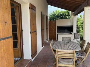 VILLA 4 Faces  de 133 M² habitables avec piscine sur parcelle de 451 M²