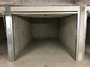 Recherche Box  cours ou garage à louer