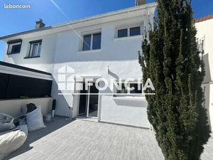 Pavillon 5 pièces 93 m²