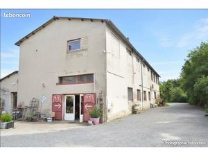 Local industriel 1 450 m²