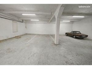 Place de parking en sous-sol Quartier Saint Paul