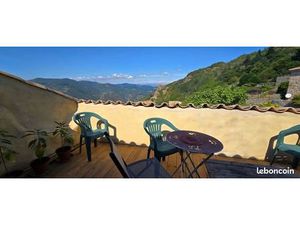 Maison rénovée 2 avec logements – Location touristique – emplacement et vue exceptionnel