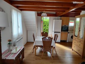 Chalet de 70m2  2 à 3 chambres  au calme à Amphion