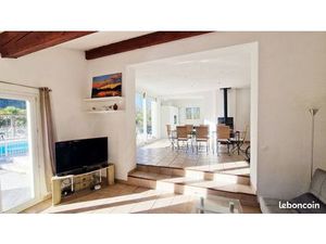 Mas classé dans Domaine privé d'exception possibilité deux logements