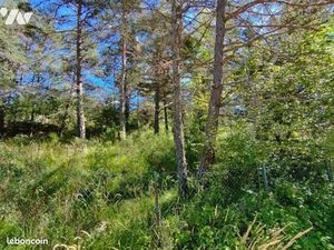 Terrain 917 m² SEYNE