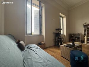 Studio 1 pièce 31 m²