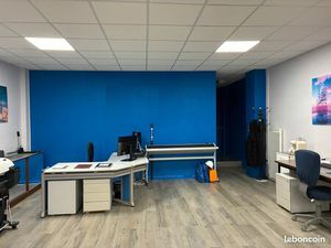 Bureaux   Sens   50m2