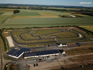 Vente circuit sports mécaniques Vendeuvre