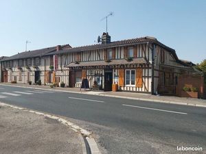 Bar hôtel restaurant pizzeria discothèque