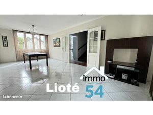 Maison 5 pièces 111 m²