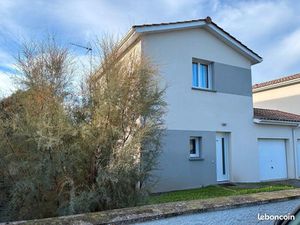 Maison T3 avec garage St LOUBES