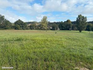 Terrain 575 m² Saint Sulpice