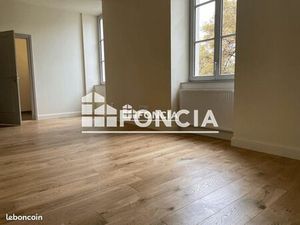 Studio 1 pièce 29 m²