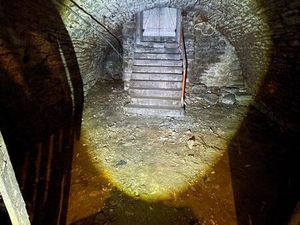 Cave 50m2 Lons-Le-Saunier