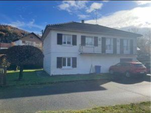 Charmante maison familiale de 108 m² avec grand jardin arboré à Syam (39300)