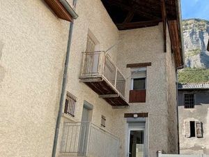 Maison de village 150 m²