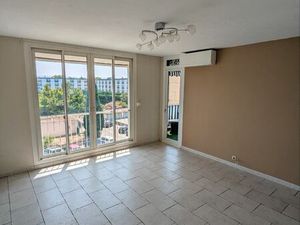 Appartement T4 de 75 m² avec balcon et cave