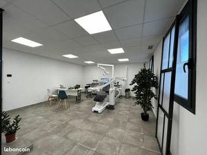 Bureaux 165 m²