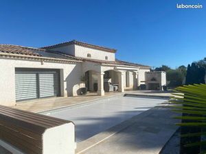 MAISON 6 pièces 170 m2