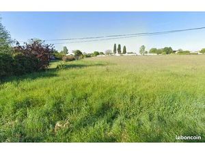 Terrain 1 032 m² Colombiers