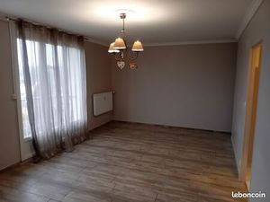 Vends bel appartement 65m² / 52000