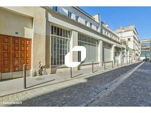 Local commercial 591 m²