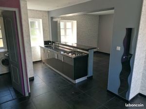 MAISON DE VILLE VARENNES VAUZELLES 53 M² -590 /Mois