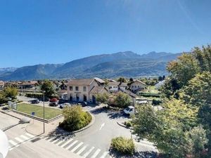 CHARMANT T4 MANSARDÉ - 3ème étage - BALCON EXPOSÉ PLEIN SUD